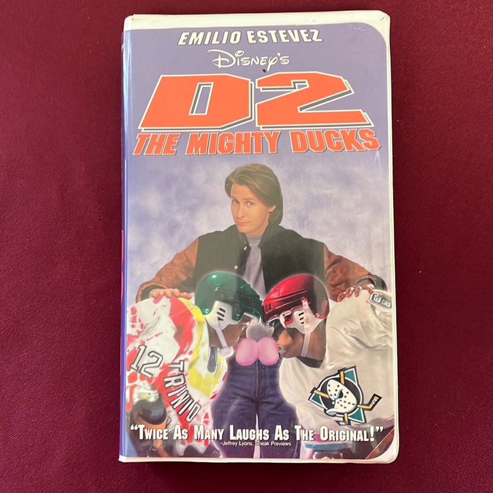 Disney's D2 The Mighty Ducks - VHS